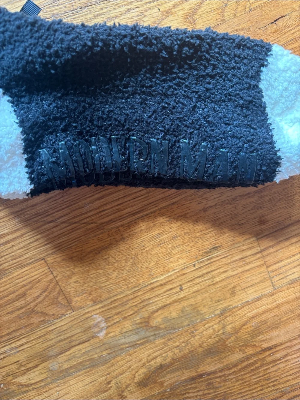 Men's Black Patterned Fuzzy Crew Socks - 2 Pack